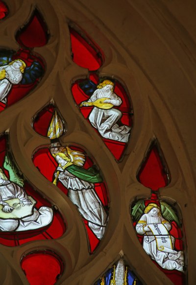 Window depicting Angel Musicians, Lutes and Shawm by French School
